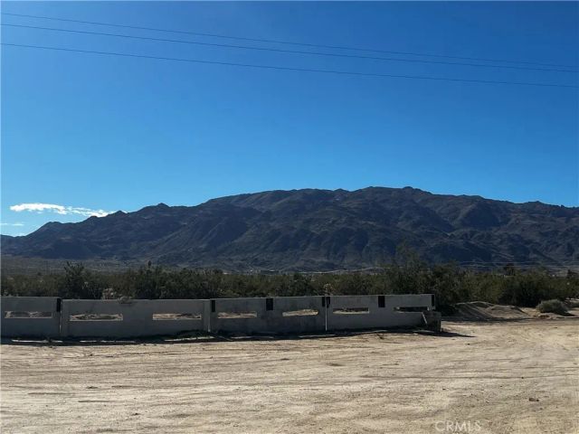74262 El Paseo Drive, 29 Palms, CA 92277