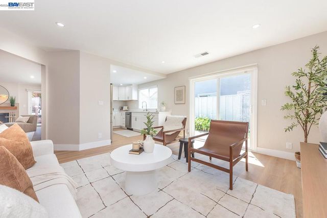 4566 Fellows St, Union City, CA 94587