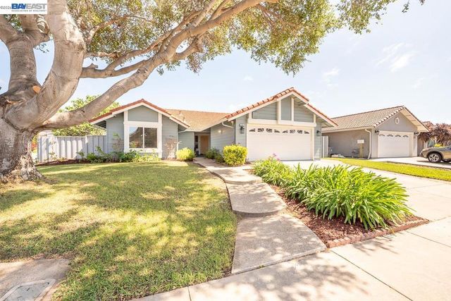 4566 Fellows St, Union City, CA 94587