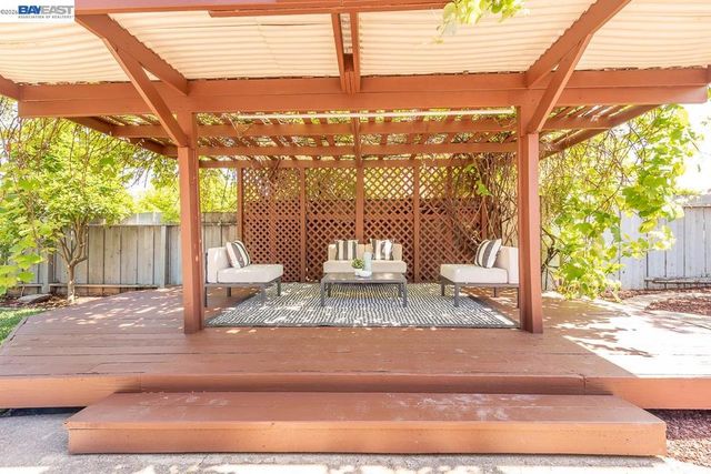 4566 Fellows St, Union City, CA 94587