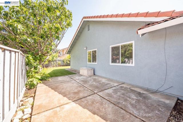4566 Fellows St, Union City, CA 94587