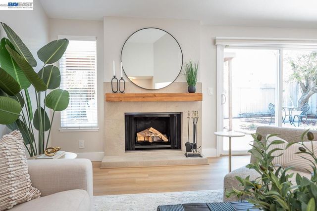 4566 Fellows St, Union City, CA 94587