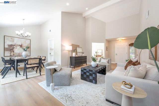 4566 Fellows St, Union City, CA 94587