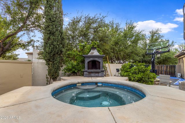 4611 E DESPERADO Road, Gilbert, AZ 85297