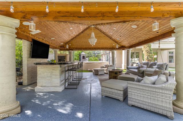 4611 E DESPERADO Road, Gilbert, AZ 85297