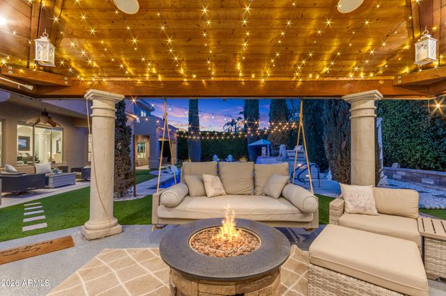 4611 E DESPERADO Road, Gilbert, AZ 85297