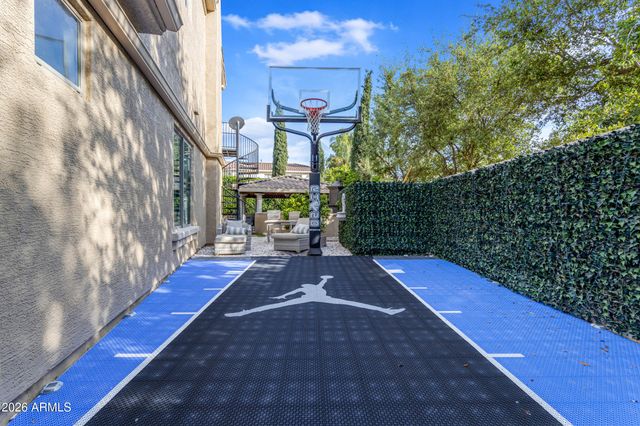 4611 E DESPERADO Road, Gilbert, AZ 85297