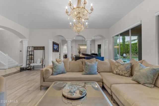 4611 E DESPERADO Road, Gilbert, AZ 85297