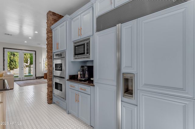 4611 E DESPERADO Road, Gilbert, AZ 85297