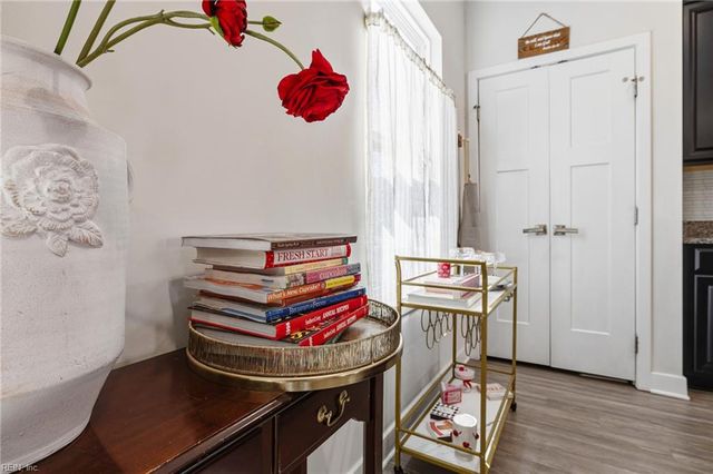 931 Centurion CIR, Chesapeake, VA 23323