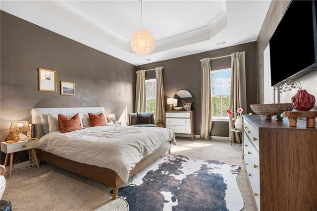 931 Centurion CIR, Chesapeake, VA 23323