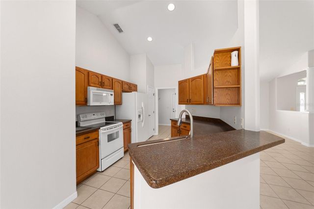 4560 NW 5TH COURT, Ocala, FL 34475