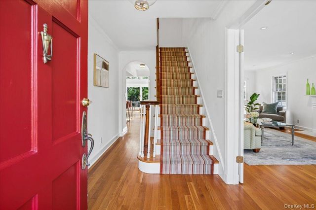 101 Rockland Avenue, Larchmont, NY 10538