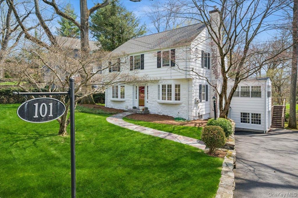 101 Rockland Avenue, Larchmont, NY 10538