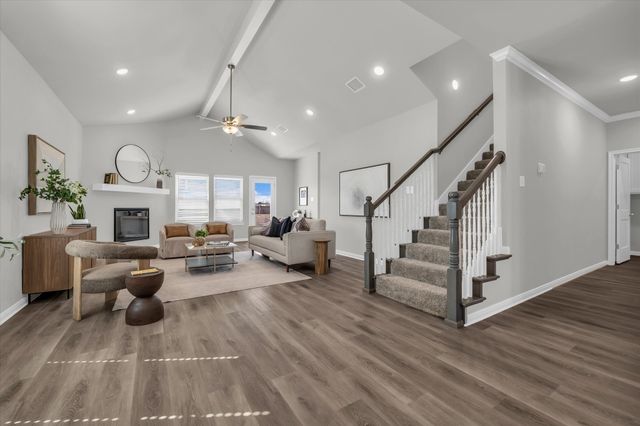 413 Travis Drive, Mcgregor, TX 76657