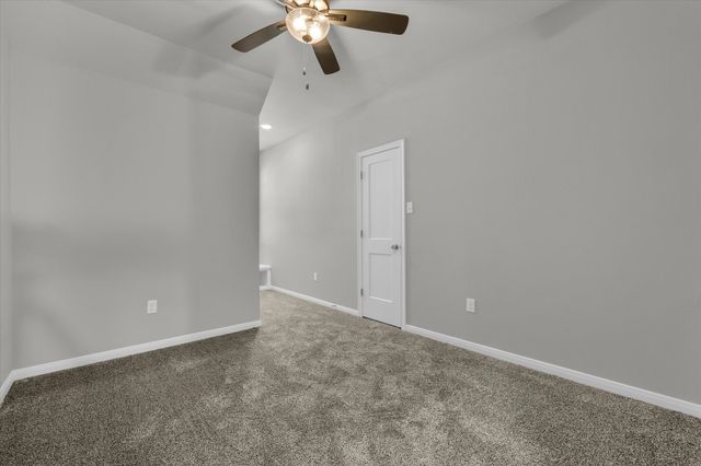 413 Travis Drive, Mcgregor, TX 76657