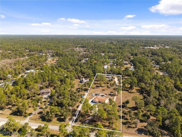 210 5th ST NW, Naples, FL 34120