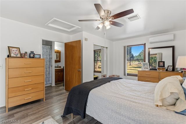 210 5th ST NW, Naples, FL 34120