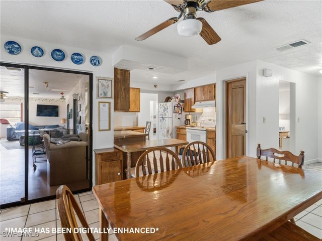 210 5th ST NW, Naples, FL 34120