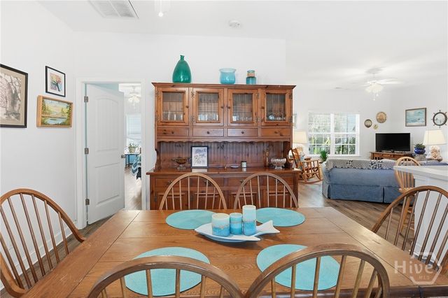 613 Leaning Oaks Drive, Savannah, GA 31410