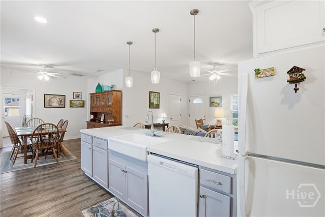 613 Leaning Oaks Drive, Savannah, GA 31410