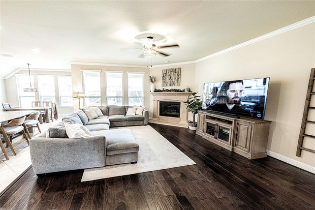 2724 Driftwood Creek Trail, Celina, TX 75078