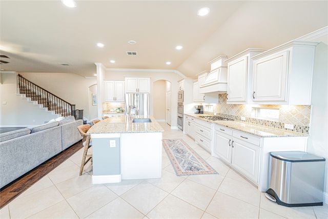 2724 Driftwood Creek Trail, Celina, TX 75078