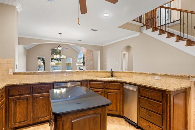 603 N Avalon Court, Granbury, TX 76048