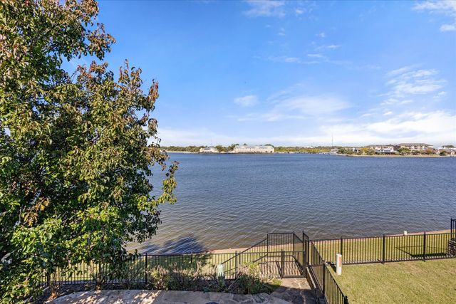 603 N Avalon Court, Granbury, TX 76048