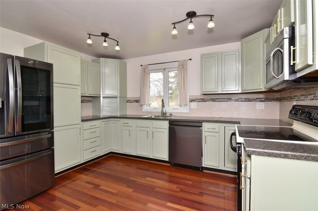 101 Keenan Road, Peninsula, OH 44264