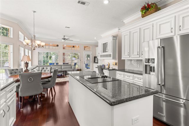 1906 Riverglen Forest Drive, Kingwood, TX 77345