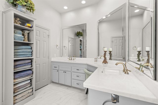 1906 Riverglen Forest Drive, Kingwood, TX 77345