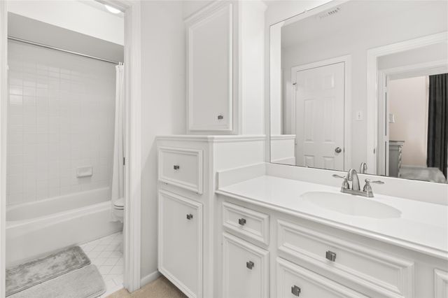 1906 Riverglen Forest Drive, Kingwood, TX 77345