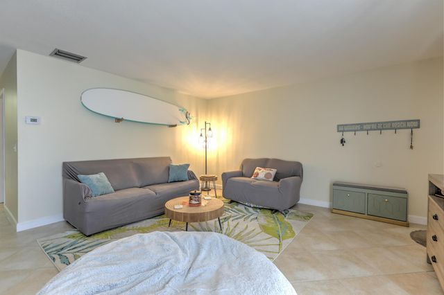 2050 Oleander Boulevard 8104, Fort Pierce, FL 34950