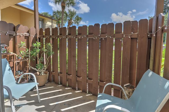 2050 Oleander Boulevard 8104, Fort Pierce, FL 34950