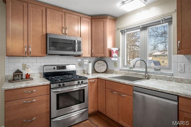 3109 Powder Horn Trail, St Charles, MO 63301