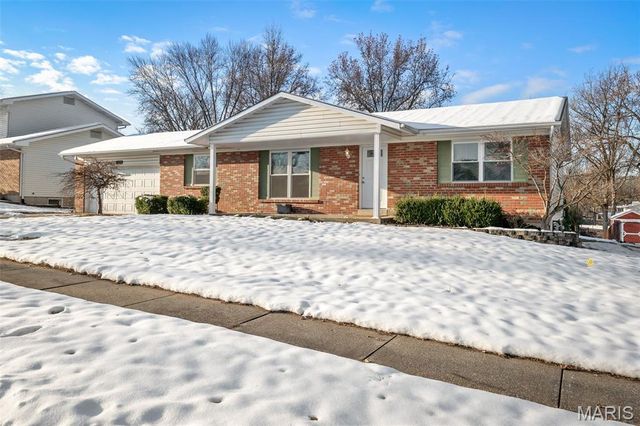 3109 Powder Horn Trail, St Charles, MO 63301