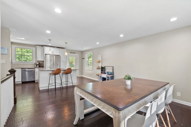 521 Rotary Hills Ct, Clarksville, TN 37043