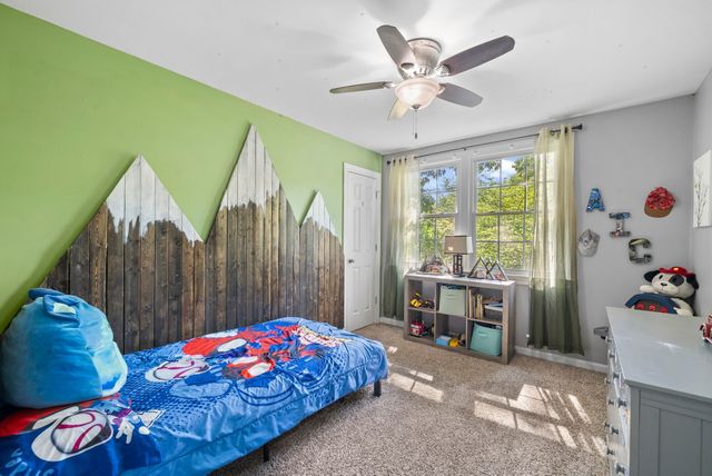 521 Rotary Hills Ct, Clarksville, TN 37043