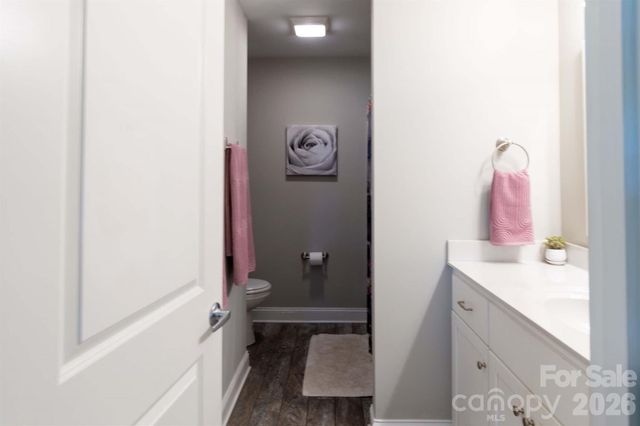 2422 23rd Street Drive NE, Hickory, NC 28601