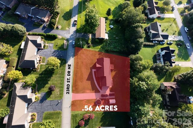 2422 23rd Street Drive NE, Hickory, NC 28601