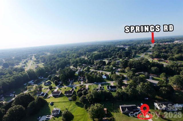 2422 23rd Street Drive NE, Hickory, NC 28601