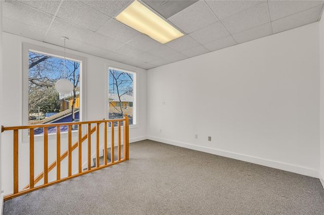 608 W Oltorf ST B, Austin, TX 78704