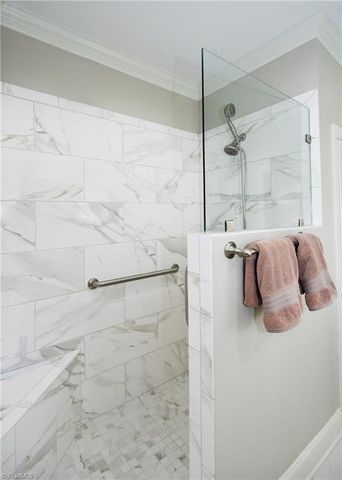 155 Coventry Park Lane, Winston-salem, NC 27104