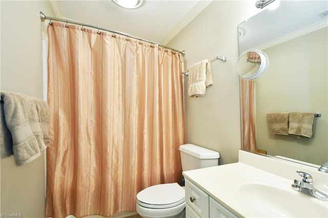 155 Coventry Park Lane, Winston-salem, NC 27104