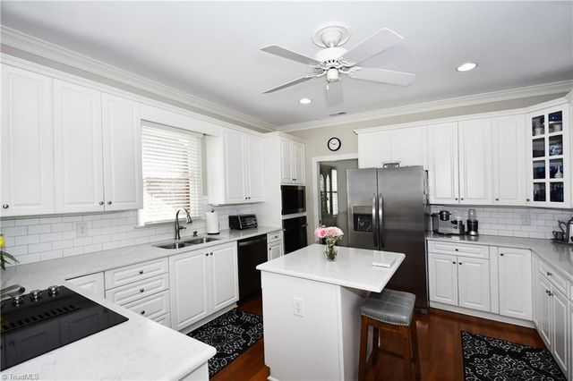 155 Coventry Park Lane, Winston-salem, NC 27104