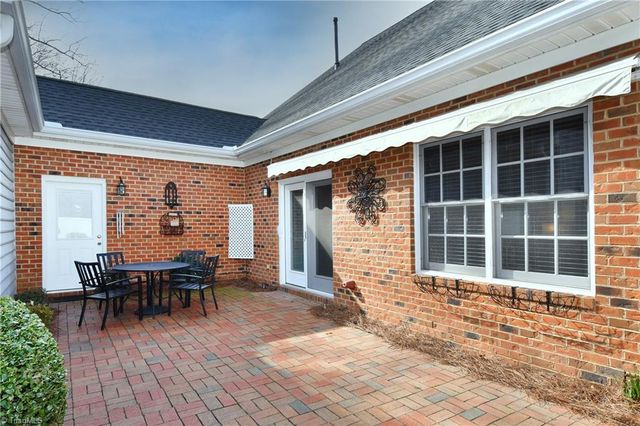 155 Coventry Park Lane, Winston-salem, NC 27104