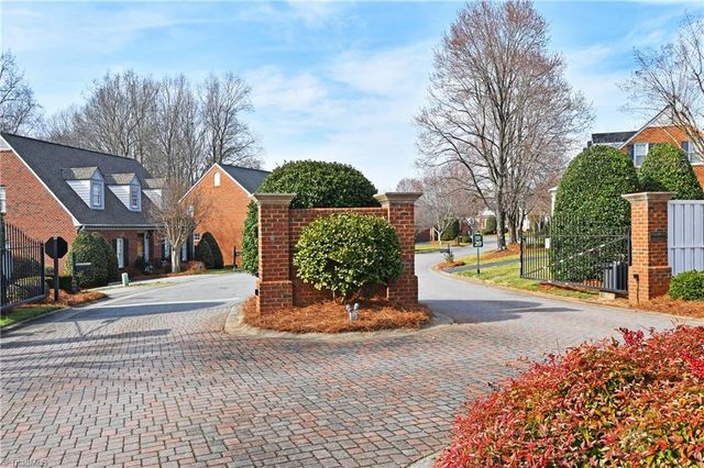 155 Coventry Park Lane, Winston-salem, NC 27104