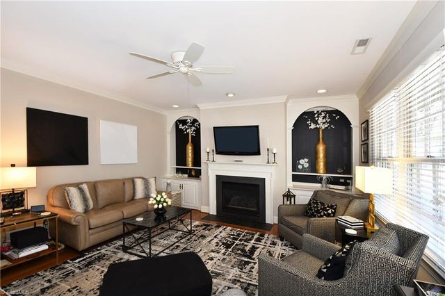 155 Coventry Park Lane, Winston-salem, NC 27104