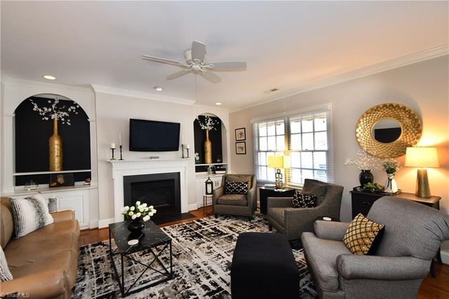 155 Coventry Park Lane, Winston-salem, NC 27104